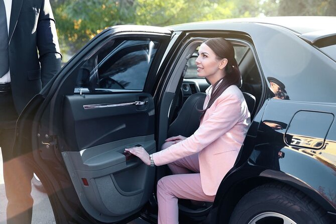 Roundtrip Airport Transportation With Wine Tour Package - Cancellation Policy