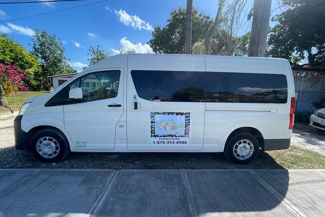 Roundtrip Transfer To or From Jam West Adventure - Maximum Travelers and Operator Information