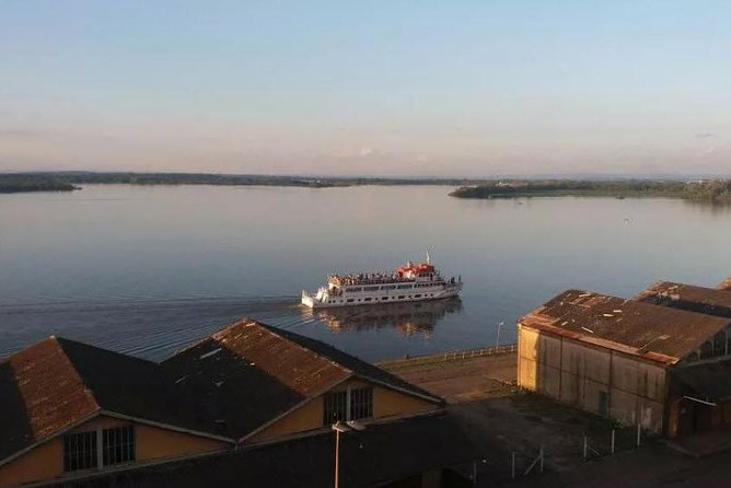 Sailing in Guaíba With White Swan Boat - Porto Alegre - Pricing and Booking Details