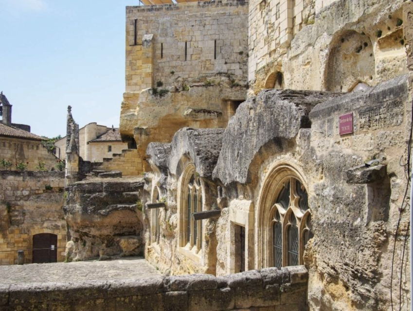 Saint-Émilion: Private Walking Tour & Magnificent Views - Good To Know