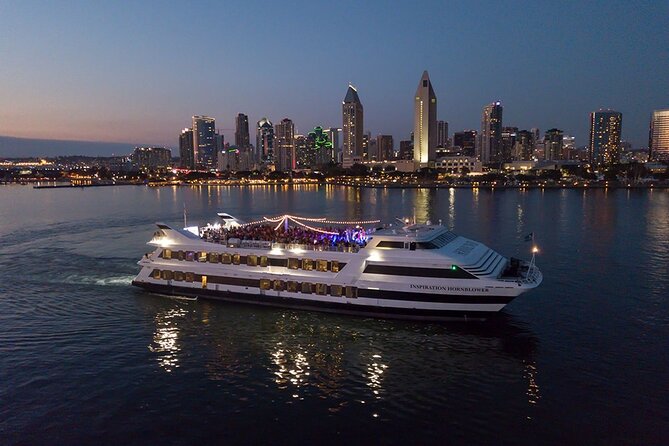 San Diego Christmas Day Dinner Buffet Cruise - Reviews and Ratings of the Cruise