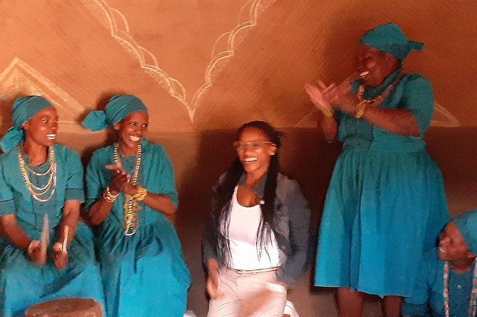 Sani Pass Private Extended Day Tour Into Lesotho. Includes Activities & Lunch. - Exploring Lesothos Unique Culture