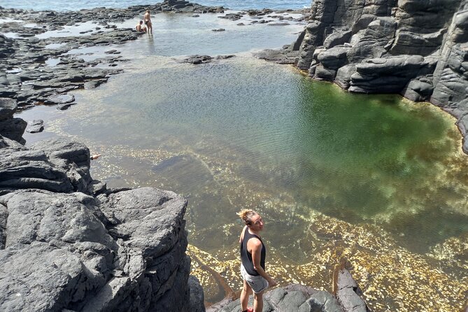 Santiago Island & Full Day Island - Date and Travelers