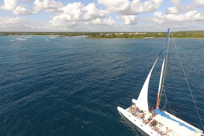 Saona Island Full-day Trip Open Bar, Lunch and (Snorkeling Free ) - Meeting and Pickup Details