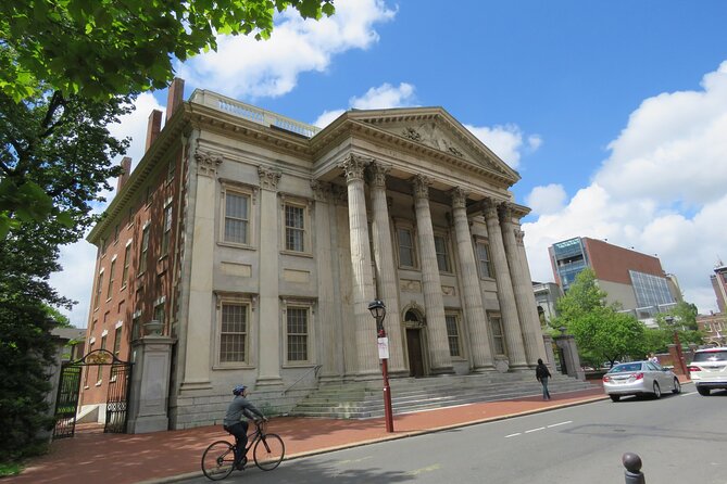 Small-Group Discovering Colonial Philadelphia Public Walking Tour - Good To Know