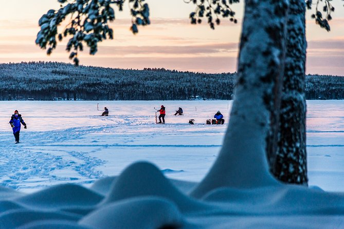 Snowshoe Trip for Ice Fishing From Kemi - Snowshoeing in Wintry Finland