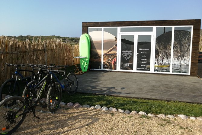 Surfboard Rental With Wetsuit up to 5 Days - Select Date and Travelers