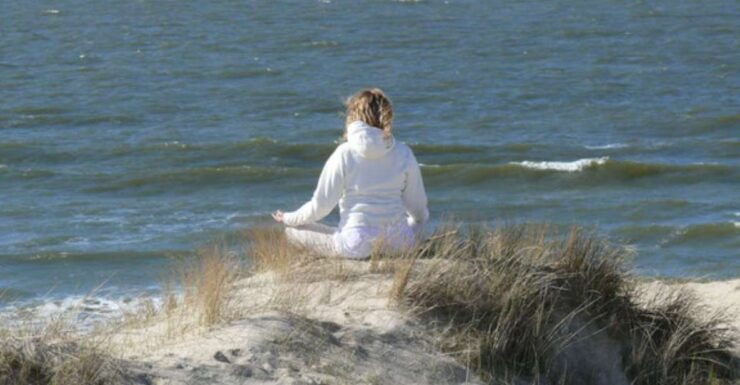 Sylt: Slow Intensive Vinyasa Yoga Class - Instructor Expertise
