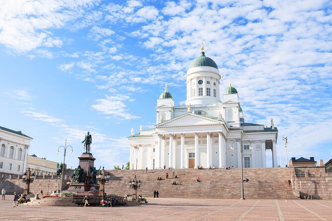 The Best of Helsinki Walking Tour - Exploring the Historic Districts