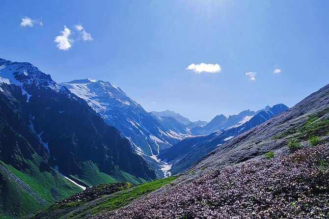 Tirath 9-Day Private Guided Trek  - Himachal Pradesh & Uttarakhand - Accommodation and Facilities Provided