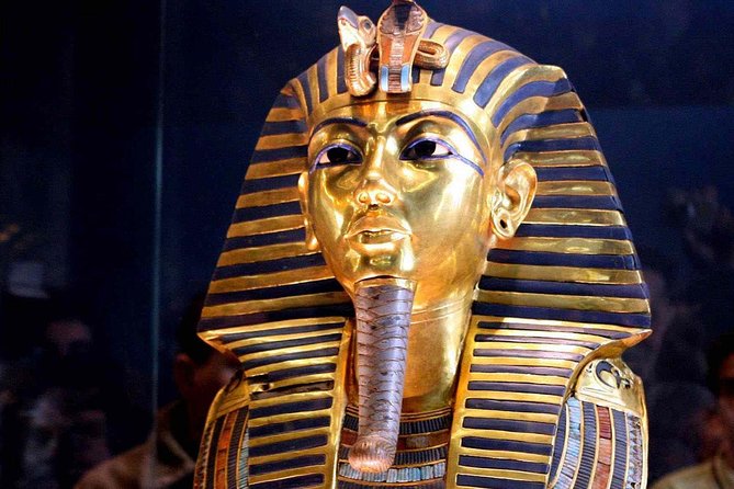 Tour to Giza Pyramids & Egyptian Museum From Alexandria by Car - Tour Overview
