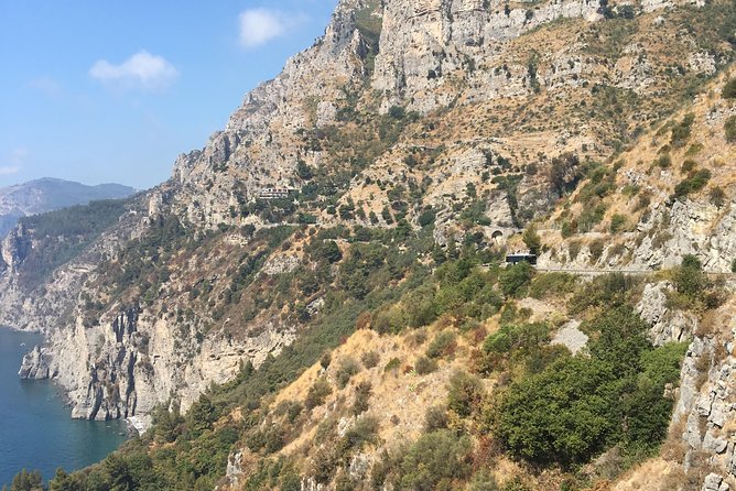 Transfer From Capodichino Airport to Sorrento or Return Back - Transfer Types Available