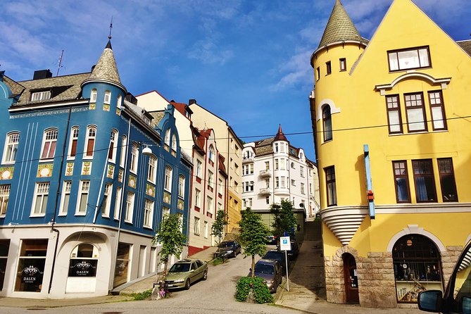 TRANSFER, LUXURY CAR 1-3 PAX: Bergen – Ålesund - Questions and Inquiries