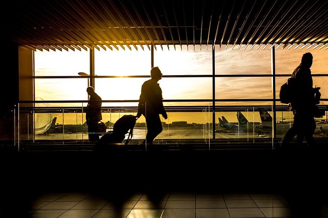 Transfer Niagara-on-the-Lake Canada to Toronto Pearson International Airport YYZ - Additional Information and Luggage Restrictions
