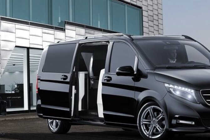 Transfer to the Hard Rock Hotel From Punta Cana Airport" - Transportation Details and Amenities