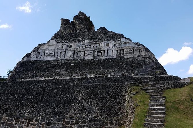 Uncover Belize's Hidden Gems in One Day - Explore Spectacular Natural Wonders