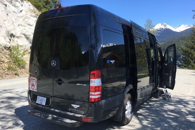 Vancouver Private Charter Tour With Experienced Local Guide - Local Guide Expertise