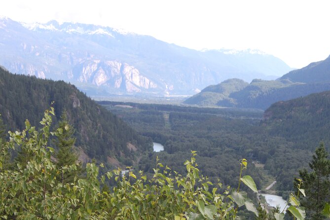 VIP Private Sedan Transfer Whistler BC to Vancouver Intl. Airport - Inclusions and Services Provided