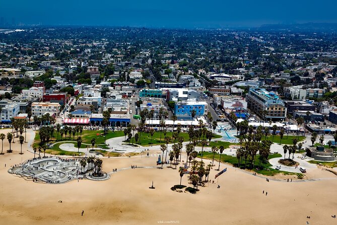 Visit Venice Beach Neighbourhood: Private 2-hour Walking Tour - Meeting Point Information