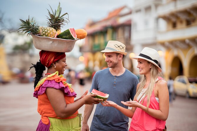 Walking Tour in Walled City and Getsemani Cartagena - Exploring Getsemani - A Vibrant Neighborhood