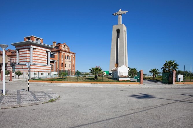 Wine Tour, Discovering the Famous Setúbal Moscatel - Vineyards and Wineries in the Setúbal Region