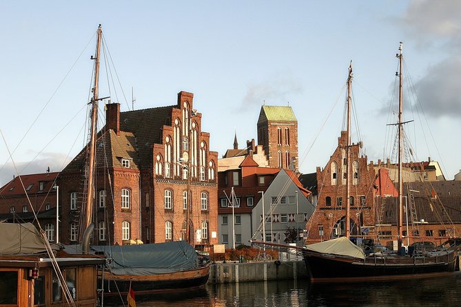 Wismar Private Walking Tour With A Professional Guide - Exploring Renowned Architecture in Wismar