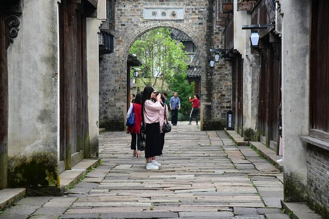 Wuzhen and Xitang Water Town Private Full Day Trip From Shanghai With Lunch and Dinner - Trip Overview
