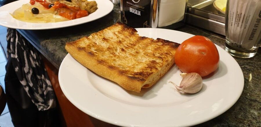 3-Course Lunch In The Gothic, Boat Cruise & History Tour - Good To Know