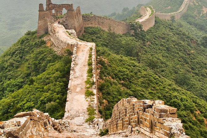 3-Day Private Hiking Adventure on the Great Wall: Gubeikou, Jinshanling and Simatai