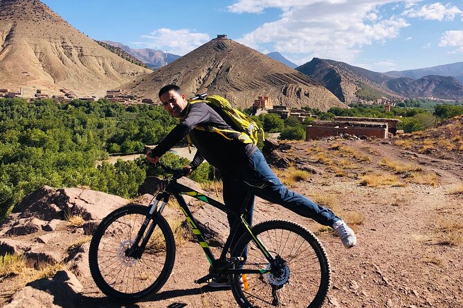 3 Days With the Berbers of Atlas Hiking and Mountain Biking - Day 2: Hiking in the Atlas Mountains