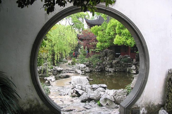 3-Hour Shanghai Yu Garden &Old Town Private Tour With Tea Tasting - Good To Know