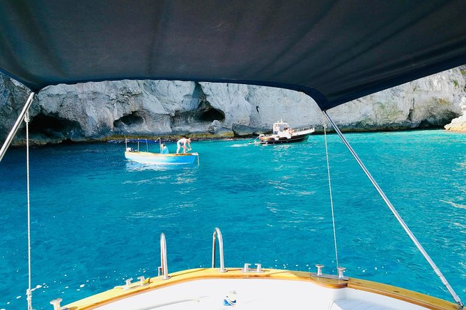 3 Hours Private Capri Boat Tour (Up to 4 People)