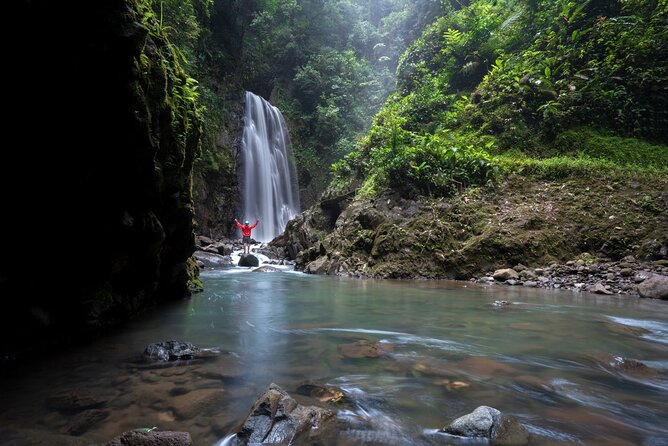 3-in-1 Monteverde Cloud Forest Waterfalls, Wild Trekking and Horseback Riding - Good To Know