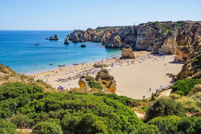 2 Day Private Tour of the Algarve From Lisbon - Local Cuisine and Dining Options
