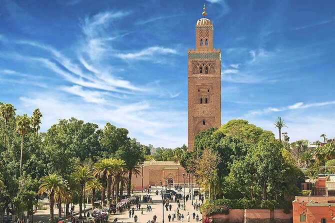 Casablanca Airport to Marrakech Private Transfer With Marrakech City Tour - Visit to Koutoubia Mosque and Bahia Palace