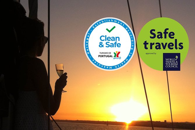 Cascais Romantic Private 2h Cruise With Sparkling Wine - Discover the Natural and Cultural Wonders of Lisbons Coastline