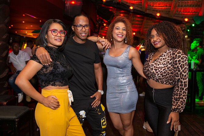 Coco Bongo Night Club Party in Punta Cana - Round Transfer & Entrance Tickets - Inclusions