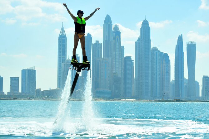 Flyboarding Experience in Dubai - Proximity to Public Transportation