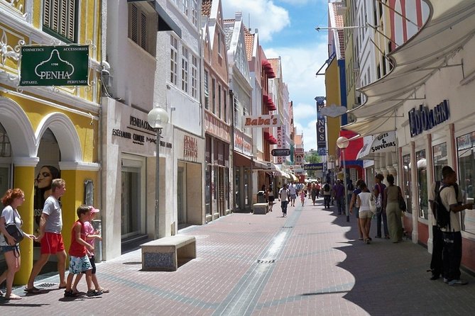Historic Walking Tour Through Otrobanda & Punda - Reviews
