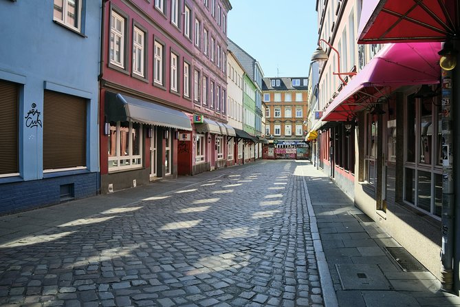 Intriguing St. Pauli Photography Day Tour - Tour Itinerary