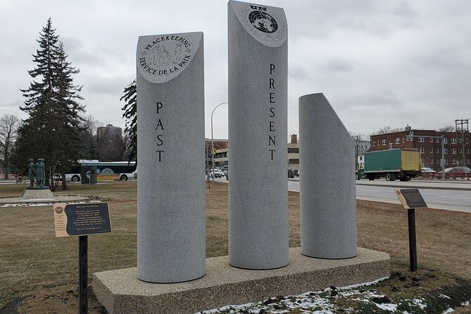 Manitoba Legislative Grounds: a Smartphone Audio Tour & Trivia Challenge - Start and End Details