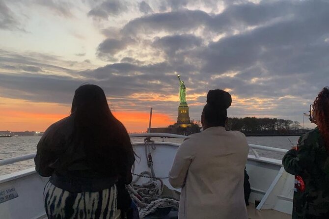 NYC Skyline Lights Happy Hour and Cash Bar - Cash Bar Options