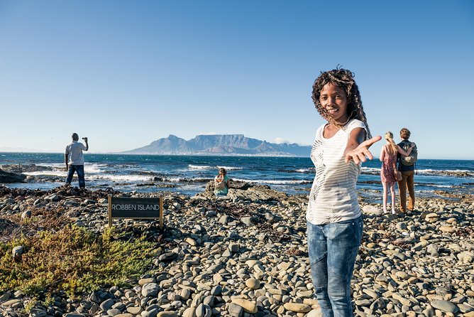 Private 2-Day Cape Town Highlights: Robben Island,Table Mountain Tickets & Wine - Pricing and Booking Details
