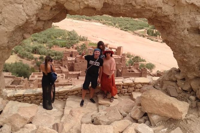 Private 4 Days Desert Tour From Fes to Marrakech - Meals