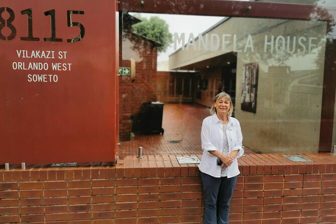 Private Tour to Soweto, Mandela House, Constitutional Hill and Apartheid Museum - Pricing Information