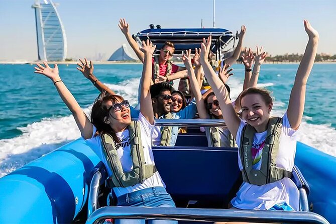 Speed Boat Tour -90 Mins - Admire Iconic Landmarks