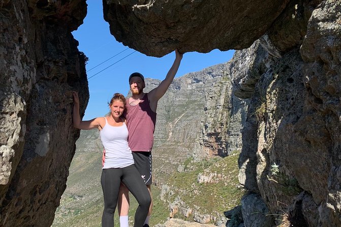 Table Mountain Walking Tour With Picnic, Yoga & Hike, Yoga Expert and More - Expert Yoga Guidance