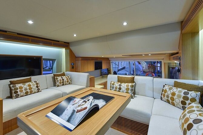 Yachts Cruising Dubai - Expert Tips for Yacht Cruising in Dubai