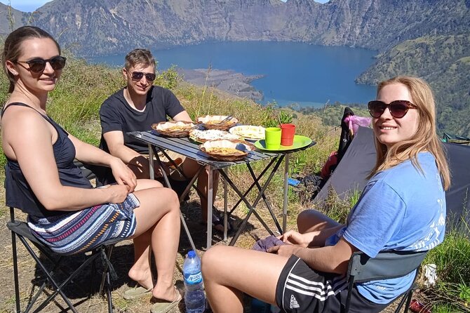 3D 2N Mount Rinjani Trekking Tour To Summit And Lake