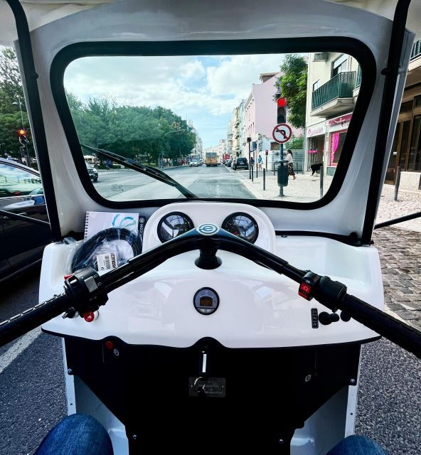 3h Exploring Lisbon and Belem on Wheels! - Good To Know